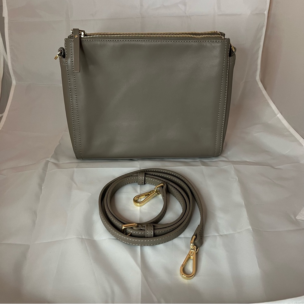 Quince Italian Leather Triple Compartment Crossbody – Mink